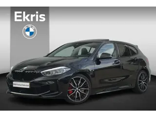 BMW 1-serie M135i xDrive | Schuif-kanteldak | Harman Kardon | Head-up | Elektrische Stoelen + Memory