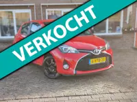 Toyota Yaris 1.3 VVT-i Lounge Clima Cruise Navi Camera LMV - RIJKLAAR -