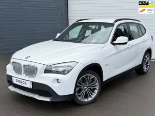 BMW X1 XDrive28i Executive AUTOMAAT/6CILLINDER/CRUISE/NAVI