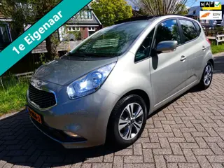 Kia Venga 1.4 CVVT 1e eig. 94.000km. Clima Navi Trekhaak 1300kg. Schuifdak