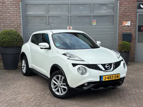 Nissan Juke 1.2 DIG-T S/S N-Connecta Dealer onderhouden.