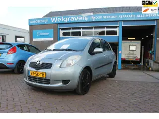 Toyota Yaris 1.3 VVTi Sol 5drs airco 115 dkm airco izgstaat