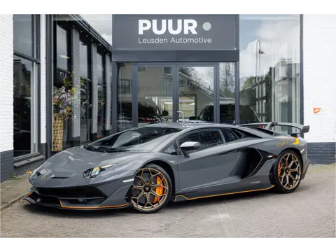 Lamborghini Aventador 6.5 V12 SVJ ''1 di 900'' Grigio Telesto - BTW Auto - Sensonum - Collectors Ite