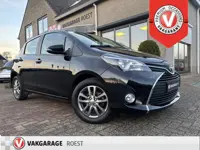 Toyota Yaris 5DRS 1.3 VVT-i Lease Navigatie / Camera / Cruise control