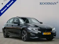 BMW 3-serie 320e Business Edition Plus 204 Pk Automaat Navi / M-pakket / Apple Carplay / Camera / Le