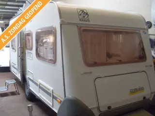 Knaus Sudwind 450 DB met Mover