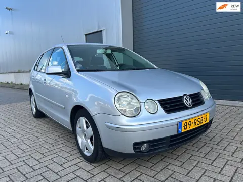 Volkswagen Polo 1.4i 16V FSI Comfortline CLIMA 5DRS