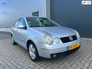 Volkswagen Polo 1.4i 16V FSI Comfortline CLIMA 5DRS