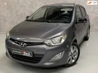 Hyundai I20 1.4i i-Motion /Schuifdak /Automaat /Parkeersensoren
