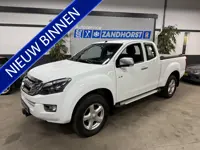 Isuzu D-max 2.5 Extended Cab LS (bj 2017, automaat)