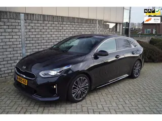 Kia ProCeed 1.5 T-GDI GT-PlusLine Autom Leder/Alcantara Sportst Stoel/Stuur A Bank Verw Navi Camera 