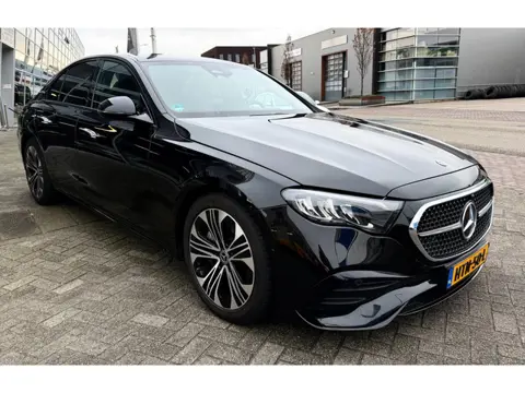 Mercedes-Benz E 200 AMG line | 2023 | Automaat | Luxe uitvoering