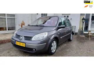 Renault Scénic 1.6-16V Privilège Comfort, prachtige en top onderhouden auto,mettrekhaak, nieuwe APK 