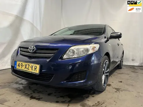 Toyota Corolla 1.6-16V Terra - Frontschade