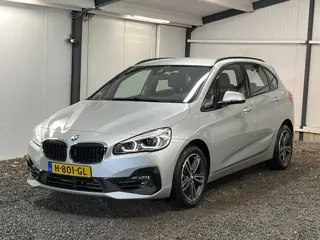 BMW 2-serie Active Tourer 218i High Exe Edit. AUT. NL AUTO SPORTPAKK LEDER NAVI LED CAM DAB AFN.TREK