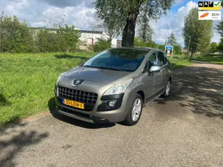 Peugeot 3008 1.6 THP GT Airco Nap 94 Dkm Cruise Navi Pdc Voor En Achter Trekhaak