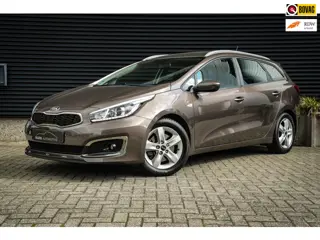 Kia Cee'd Sportswagon 1.6 GDI ComfortPlusLine Navigator | Airco | Cruise control | Camera | Navi | L