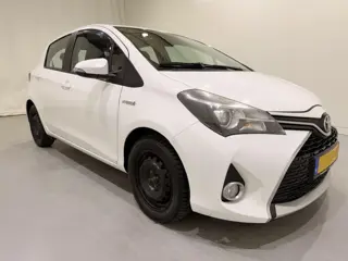 Toyota Yaris 1.5 VVT-i Hybrid Dynamic Aut. (bj 2016)