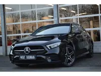 Mercedes-Benz A-Klasse 250 e AMG Led Panorama Widescreen Sfeer Camera Night Augmented Pdc