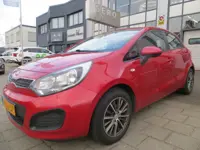 Kia Rio 1.2 CVVT Comfort Pack 5 deurs nl-auto ! 89 dkm airco lmv trekhaak
