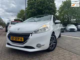Peugeot 208 1.2 VTi Clima Elek Pakket Navi Cruise PDC