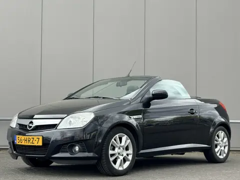 Opel Tigra TwinTop 1.8-16V Linea Rosso - cabrio - airco -