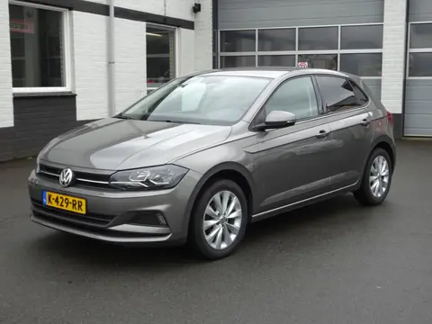 Volkswagen Polo 1.0 TSI Comfortline Business Automatische airco, apple carplay, parkeersensoren, lic