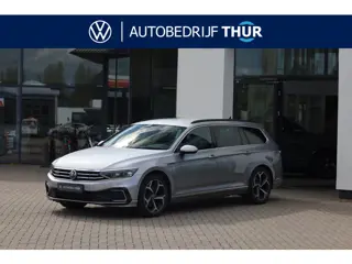 Volkswagen Passat 1.4 TSI PHEV GTE Business 156PK / 115kW wegklapbare trekhaak LED matrix 18" LMV bo