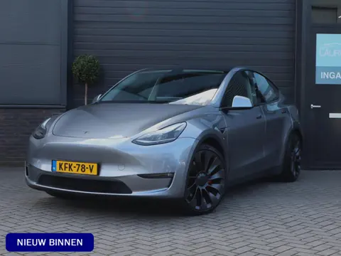 Tesla Model Y Performance AWD 75 kWh | 95.6% SOH | Trekhaak | Stoel en Stuurverwarming