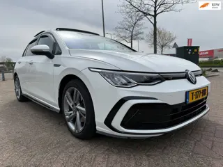 Volkswagen Golf 1.5 eTSI R-Line Business