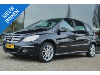 MERCEDES-BENZ B-KLASSE 200 AUT. | TREKHAAK | AIRCO | CRUISE | STOELVERW.