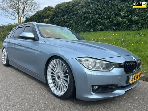 BMW 3-serie Touring 316i Executive - Eyecatcher! - sportieve uitvoering met veel extra's