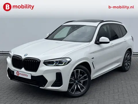 BMW X3 xDrive30e High Executive M-Sport SOH 91% Panoramadak Trekhaak 2.000kg Laser | Live Cockpit Pr