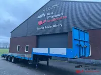 Nooteboom OSD-48-03 VL 3 assige uitschuifbare en verbreedbare semi-dieplader. Achterste as gestuurd.