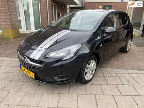 Opel Corsa 1.4 Edition airco navigatie cruisecontrol el ramen 5drs 79299 km