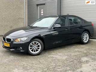 BMW 3-serie 320i High Executive
