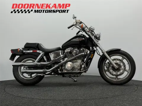 Honda VT 1100 C SHADOW (bj 1995)