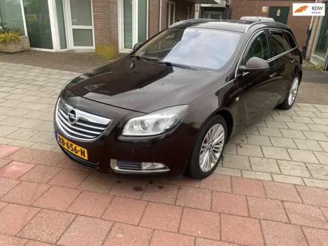 Opel Insignia Sports Tourer 2.0 CDTI EcoFLEX Cosmo leer airco lm velgen naviegatie 326279 km