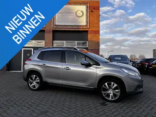 Peugeot 2008 1.2 PureTech Allure