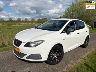 Seat Ibiza 1.2 Club NW koppeling en APK