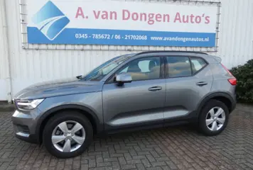 VOLVO XC40 2.0 T4 MOMENTUM Automaat,Camera,PDC,Navi,Clima
