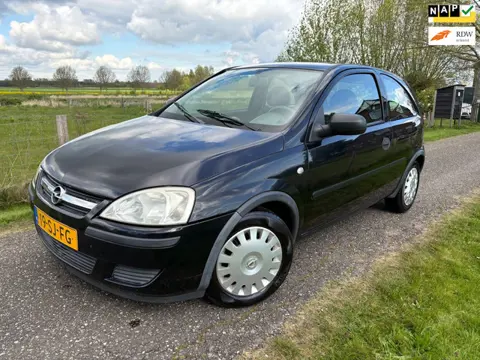 Opel Corsa 1.2-16V Essentia