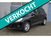 Volkswagen Tiguan 1.4 TSI 160pk BlueMotion | Climatronic | Stoelverwarming | LMV 16" | Privacy Glass