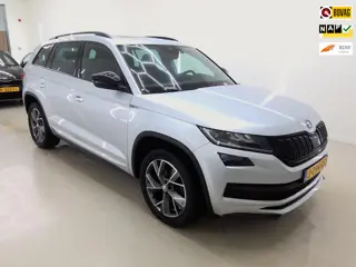 Skoda Kodiaq 1.5 TSI Sportline Business 7pers+comf+functie+navigatie-Pakket+Pano-dak+elek-trekhaak =
