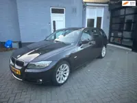 BMW 3-serie Touring 320i | XENON | NAVI | LEER |