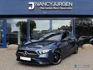 Mercedes-Benz A-Klasse 160 | AMG | Night Pakket | LED | 20’’ AMG | Sensoren V+A | DAB | Trekhaak | N