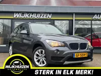 BMW X1 sDrive18i Executive Automaat met Climate !!! Carplay !!! Unieke km stand !!!