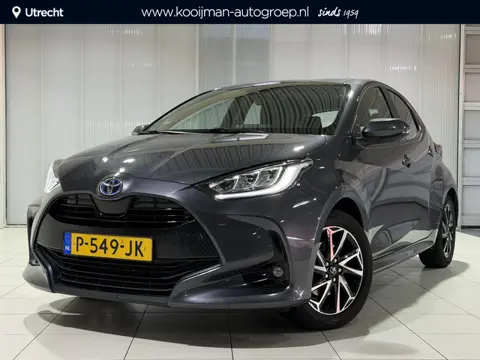 Toyota Yaris 1.5 Hybrid Dynamic | Apple Carplay/Android Auto | Lichtmetalen Velgen | Keyless