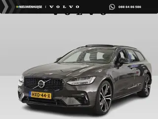 Volvo V90 2.0 T8 Plug-in hybrid AWD Ultra Dark | Gelaagd glas | Trekhaak | Luchtvering | Bowers & Wi