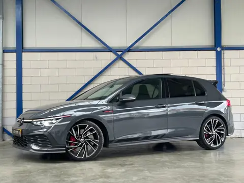 Volkswagen Golf 2.0 TSI GTI